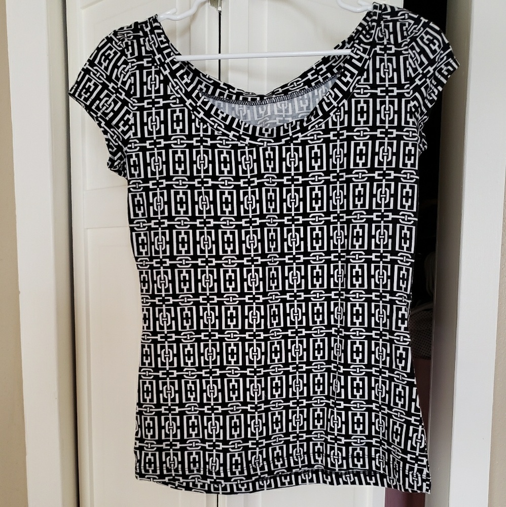 NY&CO top
